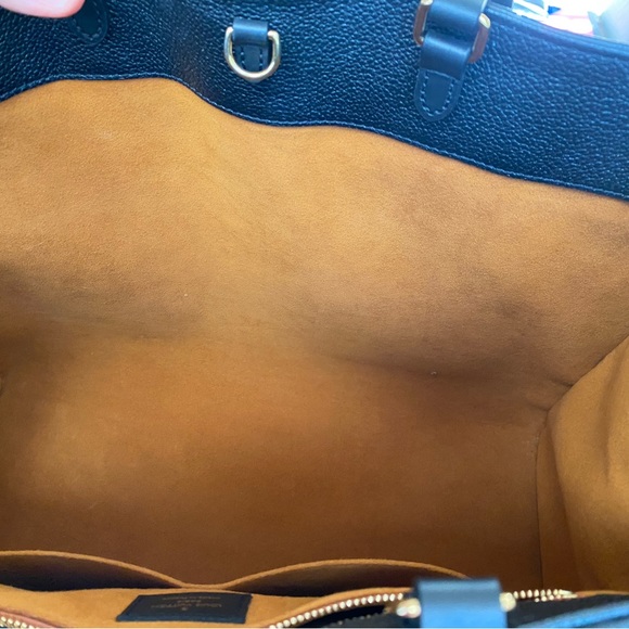 Authentic Louis Vuitton Black OnTheGo GM with authentic LV Bandeau - Picture 14 of 17